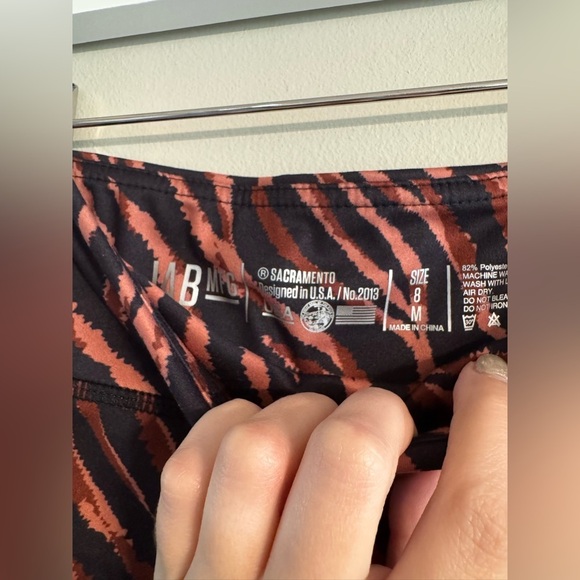 🔴I AM BECOMING ATHLETIC SHORTS - Picture 3 of 5